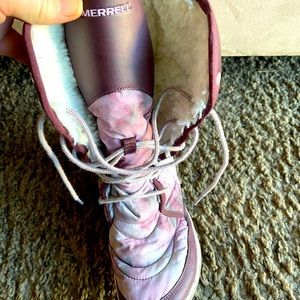 Merrell snow boots womens size 9.5